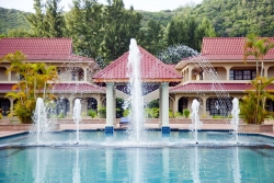 The Oasis Hotel Restaurant & Spa 4*